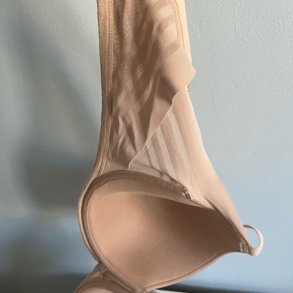 Paramour Full Coverage Bra Beige 38DD - Picture 4 of 4